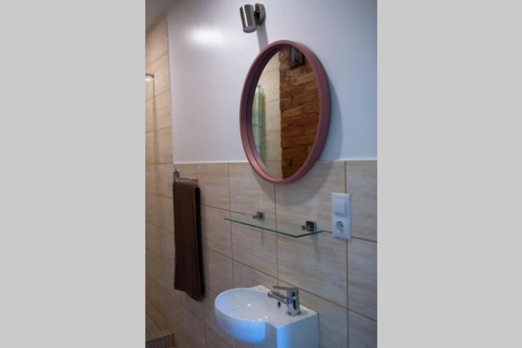 Livi Avat Apartment Ikla Exterior photo